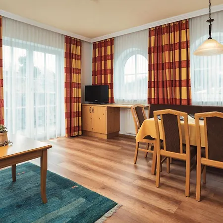 Haus Enzian * Serfaus