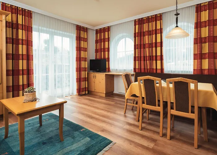 Haus Enzian * Serfaus