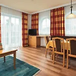 Haus Enzian * Serfaus